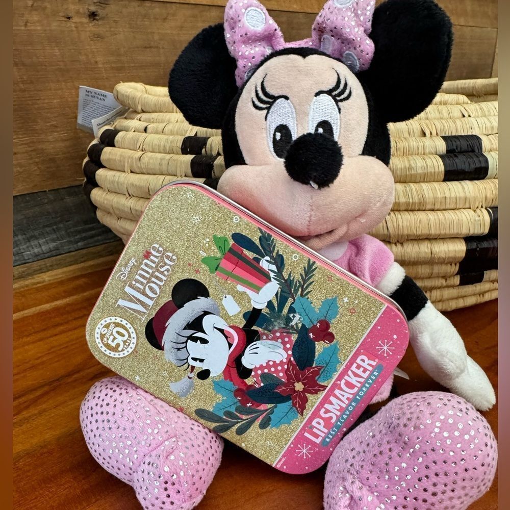 Minni Mouse lip smackers/minnie plush new
